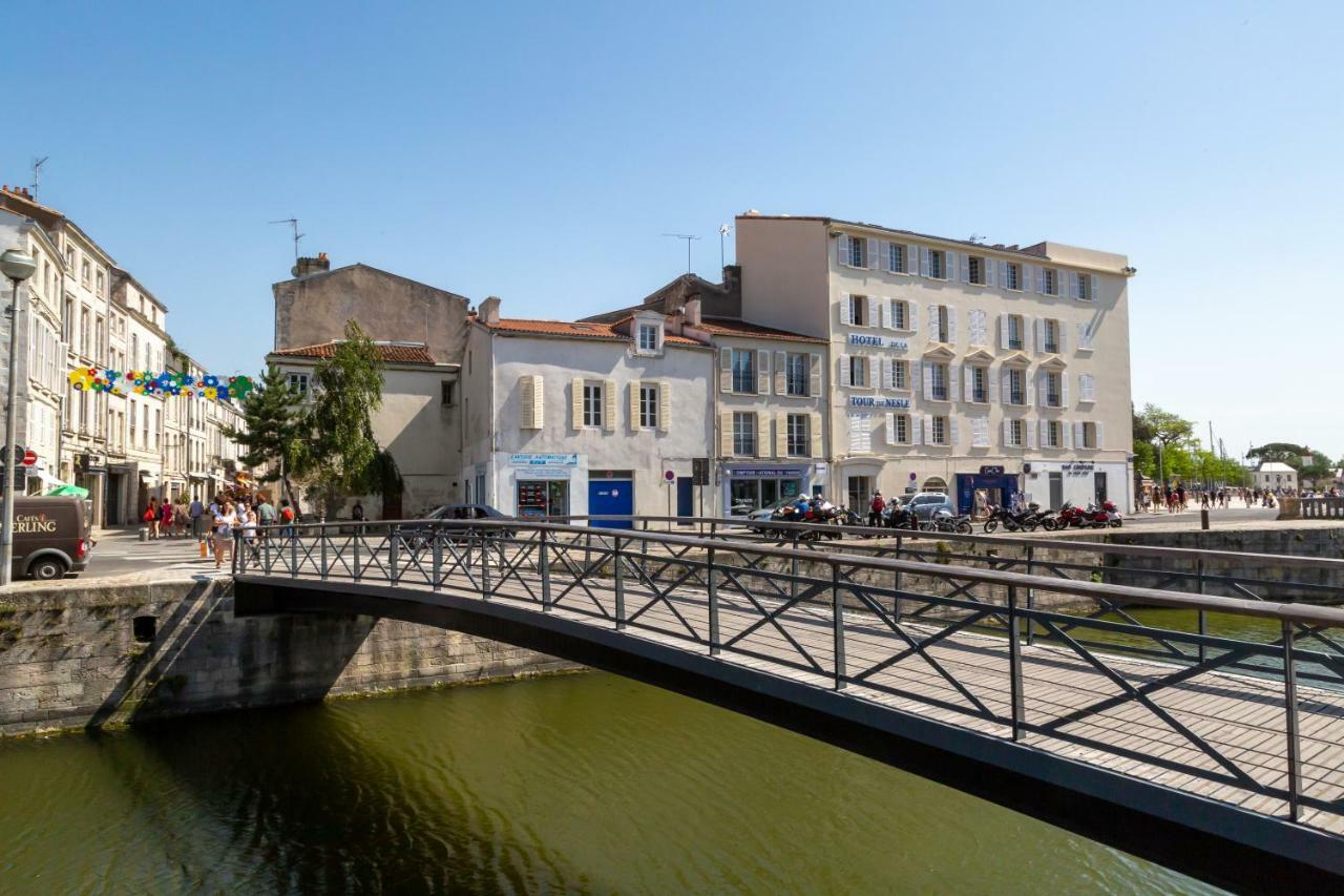 Hotel Tour De Nesle La Rochelle Vieux Port 3 Etoiles Exterior foto